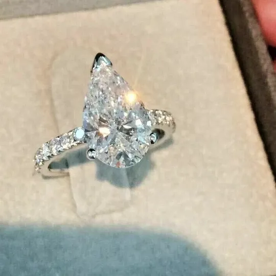Authentic Celestial Pear‑Shaped Lab‑Crafted Diamond Solitaire – 14K White Gold Enchantment Ring
