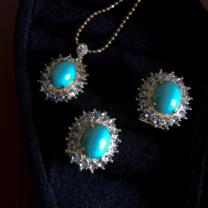 Authentic The Gilded Radiance Talisman Ensemble
