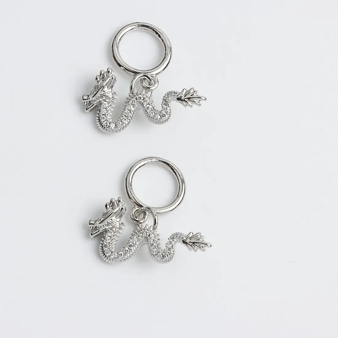 Authentic 14K Real Gold Plated Zirconium Dragon- Shaped Ot Buckle Chinese Style Natal Year Faucet Buckle Diy Jewelry Accessories Material