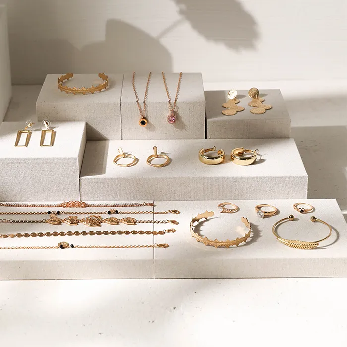 Authentic Luxury Jewelry Display Stand Window Counter Earring Display Rack Women's Necklace Bracelet Ring Base Jewelry Shooting Props