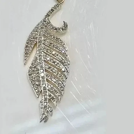 2Ct Real Moissanite Feather Pendant Necklace 14K Yellow Gold Plated