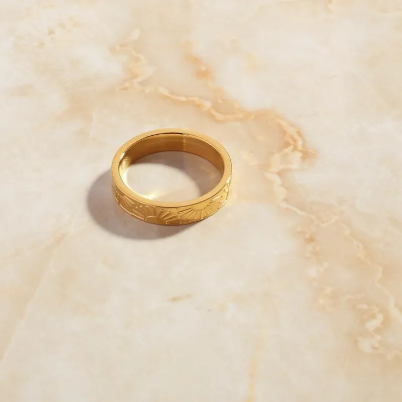 Authentic SOMMAR Trendy Gold color size 6 7 8 Perfume women men's ring Sun Radiant Pattern Ring ring men charm