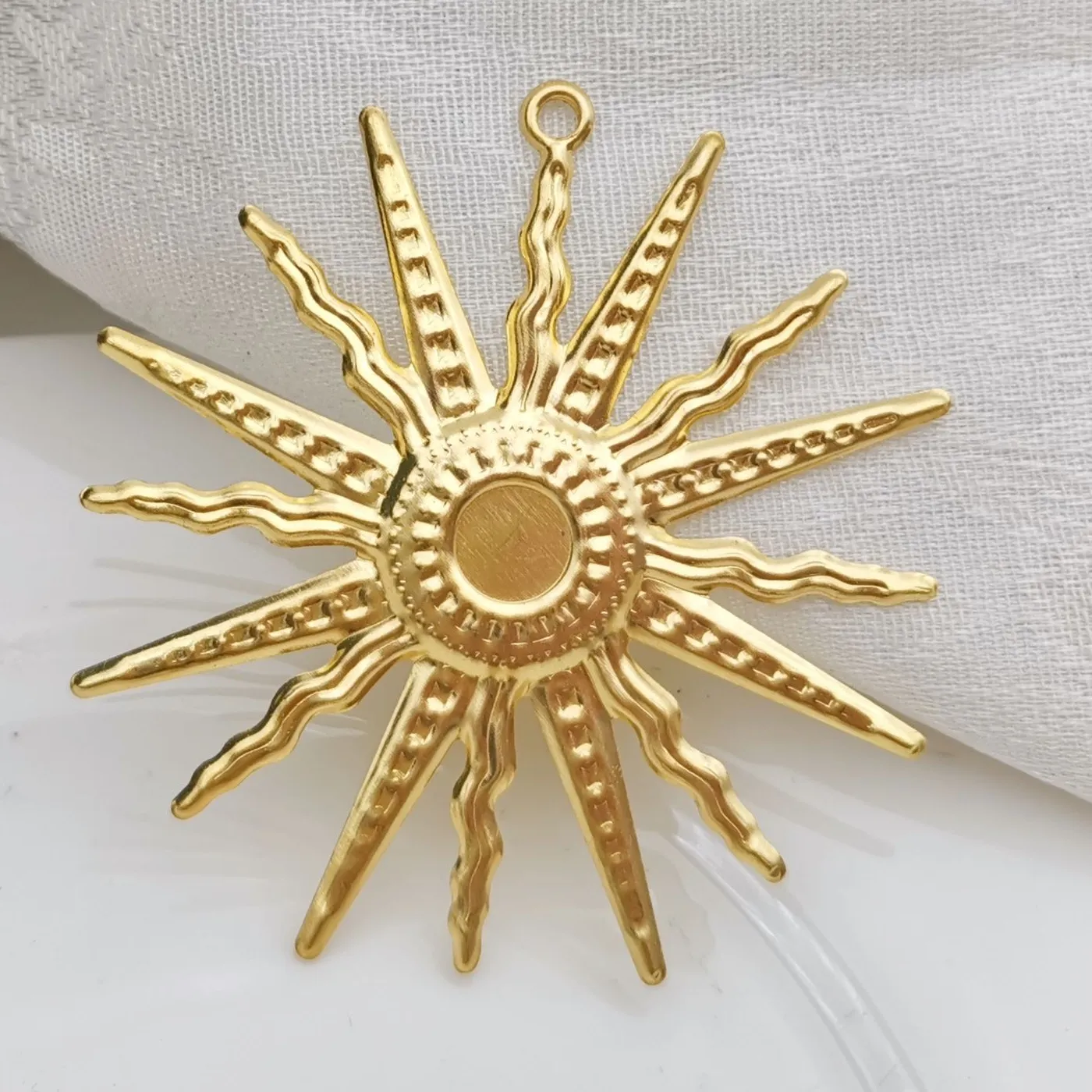 Authentic 10/40 PCS 61mm Gold color/Silver color Metal Filigree Flower Slice Sunflower Charms base Setting Jewelry DIY Components findings