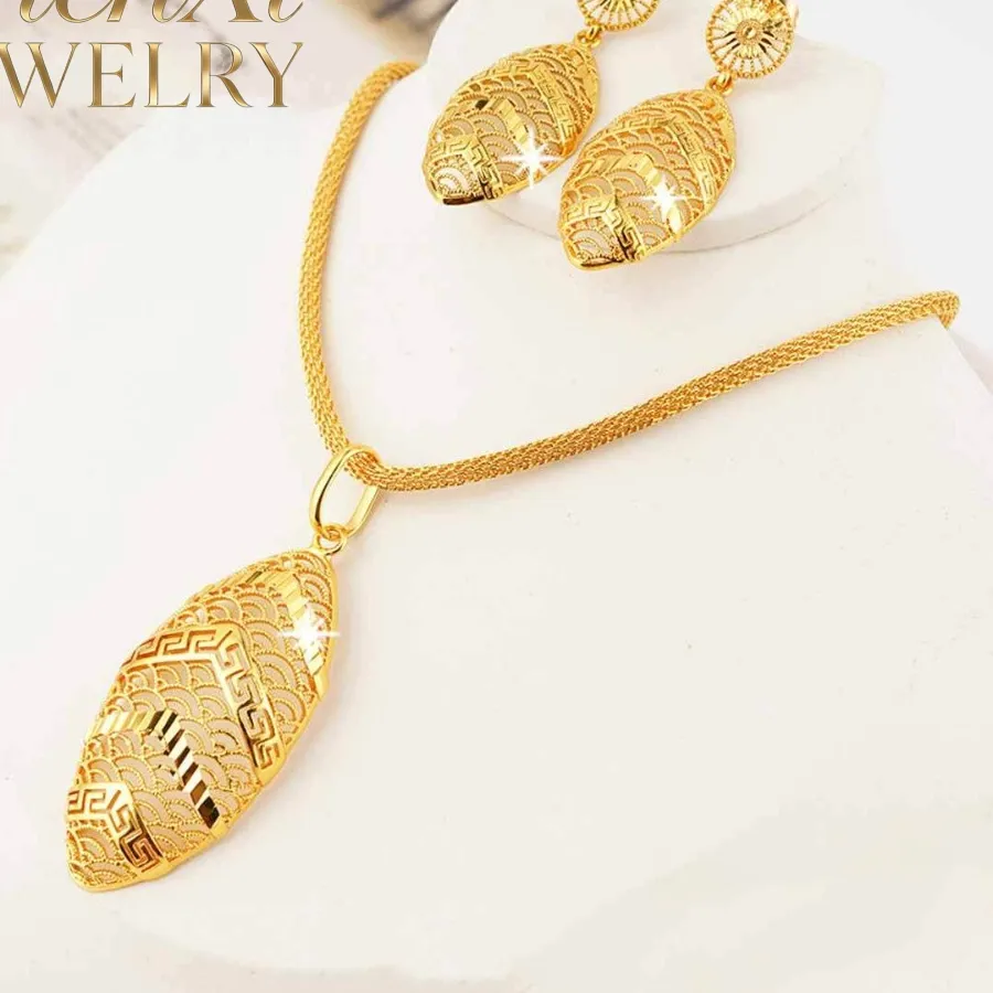 Authentic The Golden Ellipse of Eternal Allure