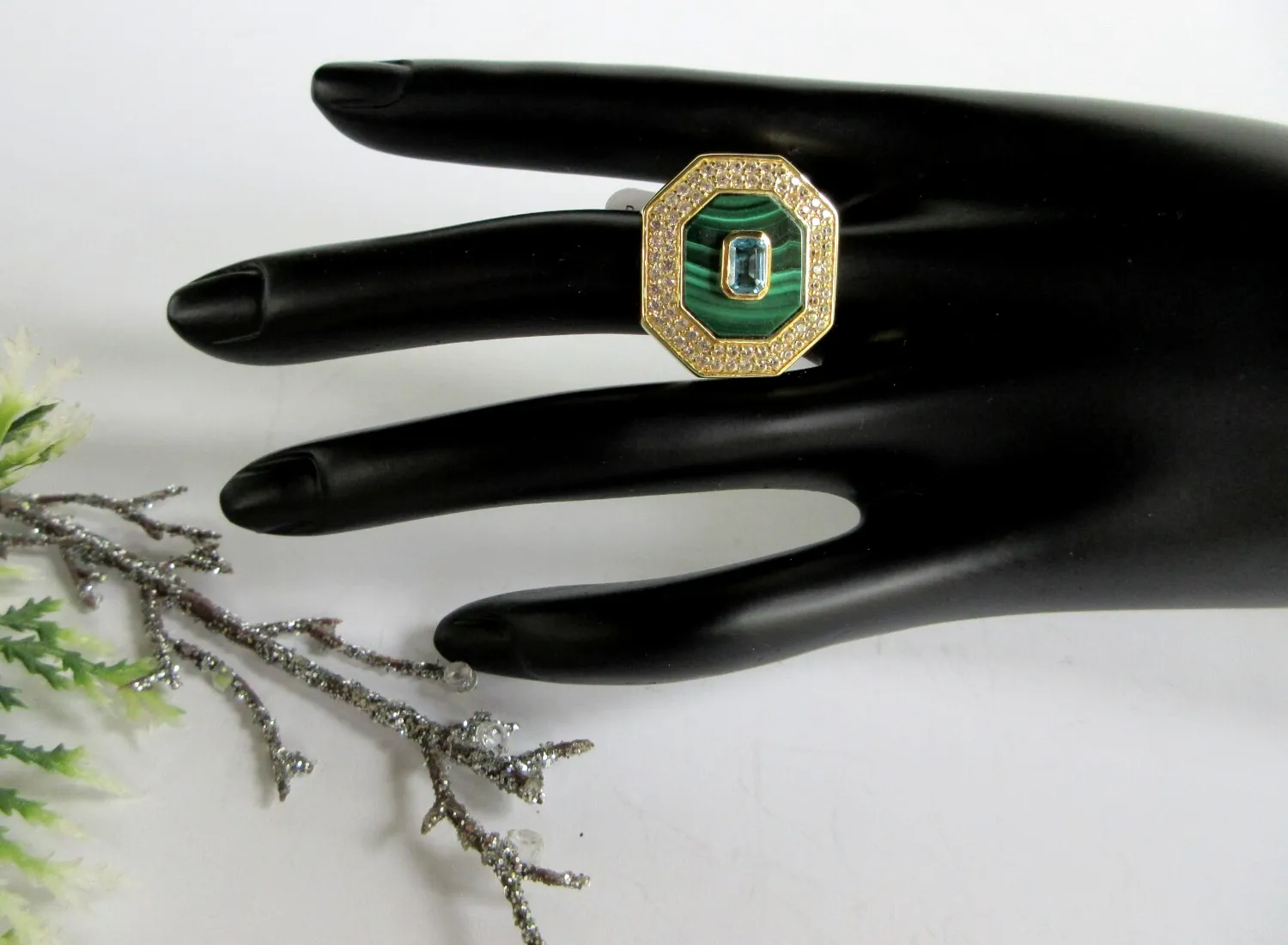 Authentic The Emerald Abyss And Sky Veil Ring