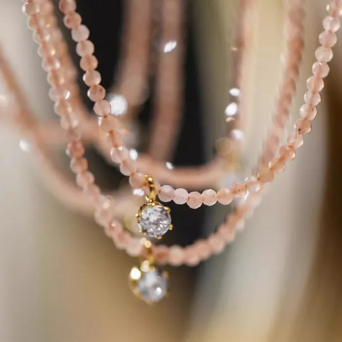 Authentic Vintage Sexy Zircon Pendant Necklace For Women Boho Geometric Transparent Crystal Imitation Moissanite Chain Jewelry