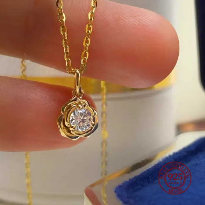 Authentic LGKGL New S925 sterling silver rose necklace for women plated 18K gold temperament high-grade design sense diamond flower