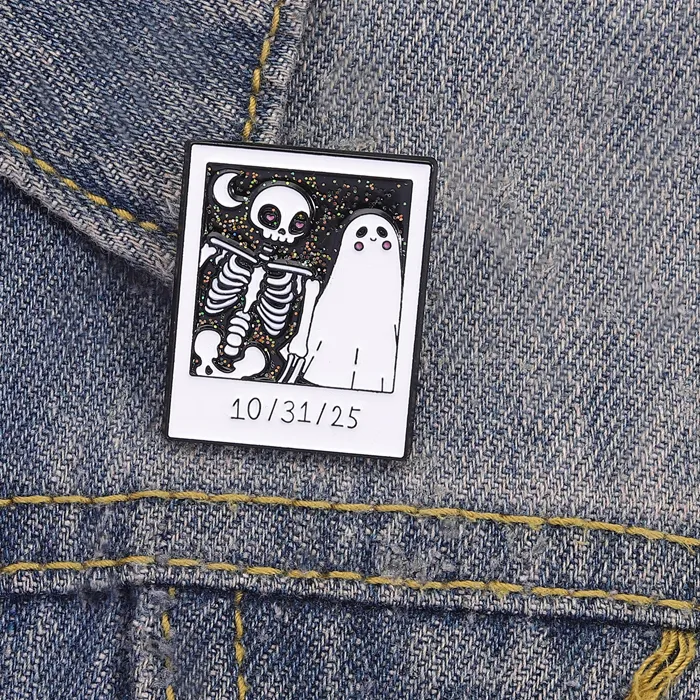 Authentic Halloween Skeleton Ghost Group Photo10/31/25 Enamel Pins Creative Punk Metal Brooches Backpack Lapel Badge Jewelry Friends Gifts