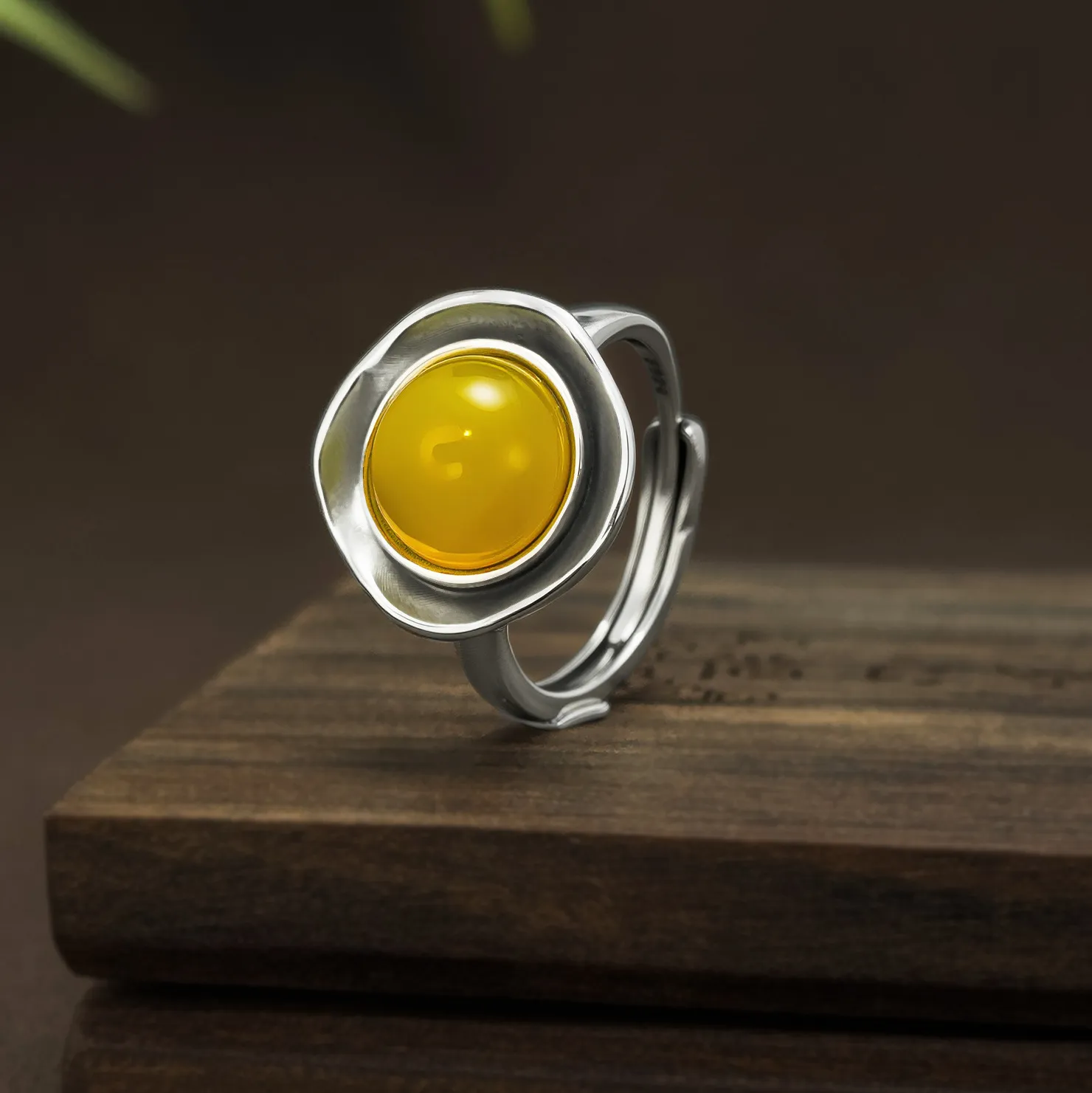 Authentic Honey Wax Rings And Light Silver 925 Style Purse Egg Ring Jewelry Accessories