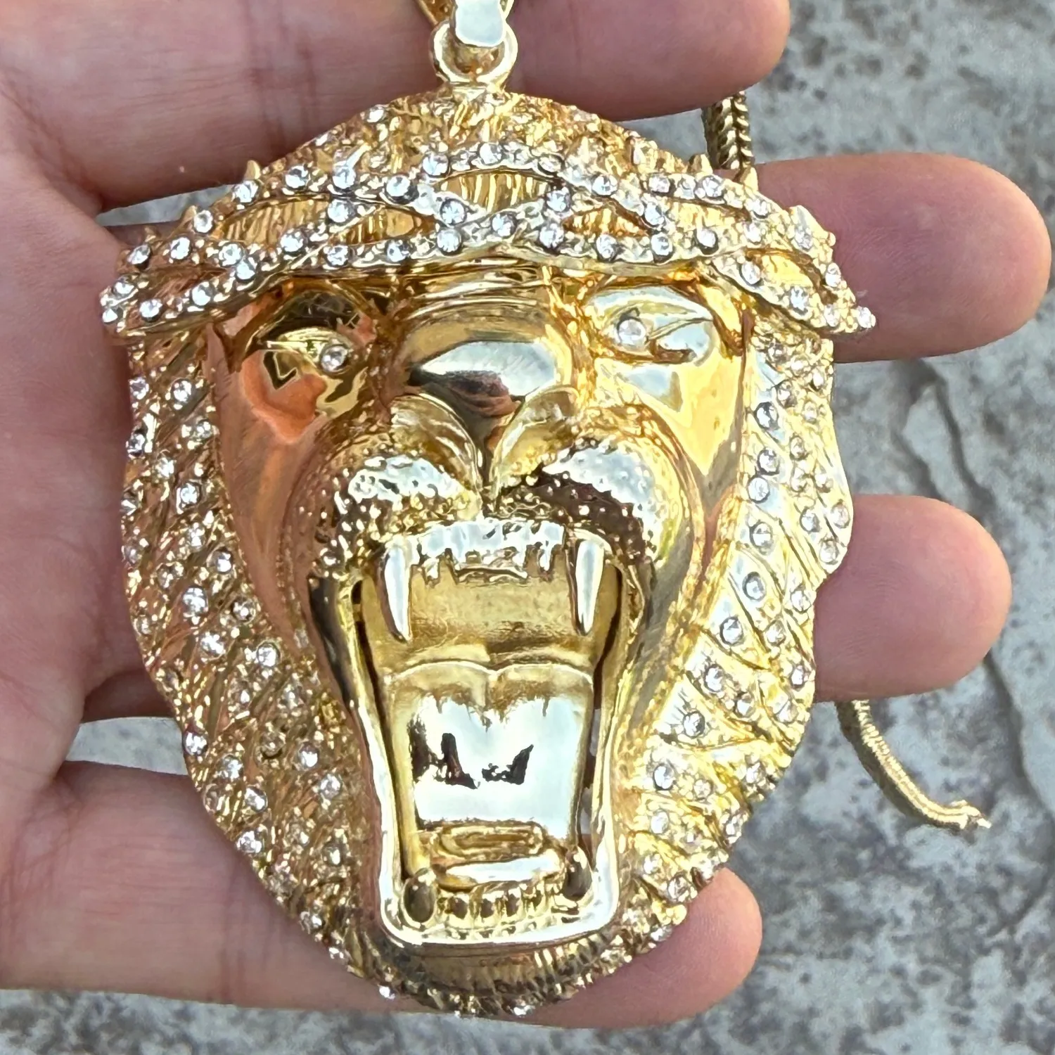 Authentic The Sovereign Lion Gold- Plated Amulet With Franco Chain