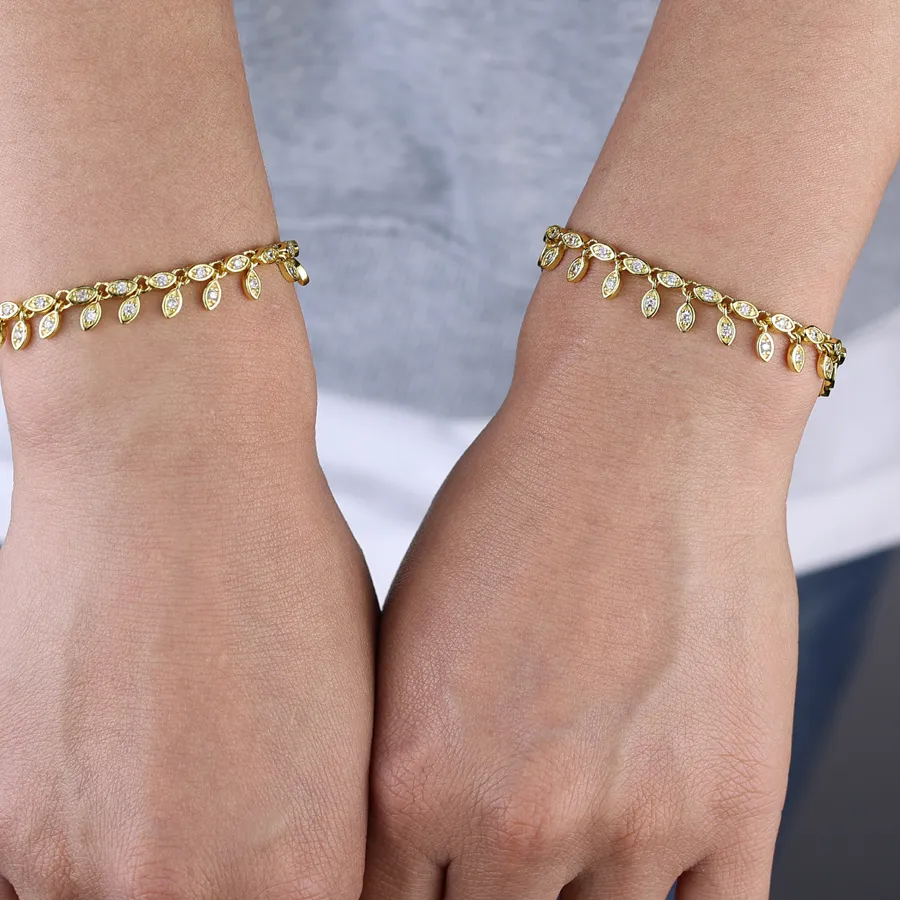 Authentic Luxury Size 17cm Geometric Marquise Charm Tennis Bracelet for Women Gold Color Fashion Jewelry for Gift Wedding Dailywear Party