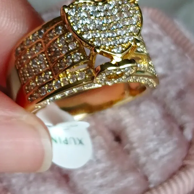 Authentic The Golden Heart Pavé Celestial Band Ring