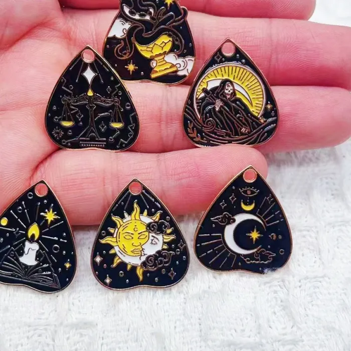 Authentic 10pcs Tarot Sun Moon Witch Jewelry Charms Diy Making Accessories Earring Keychain Bracelet Pendant Alloy Metal Gold Plated