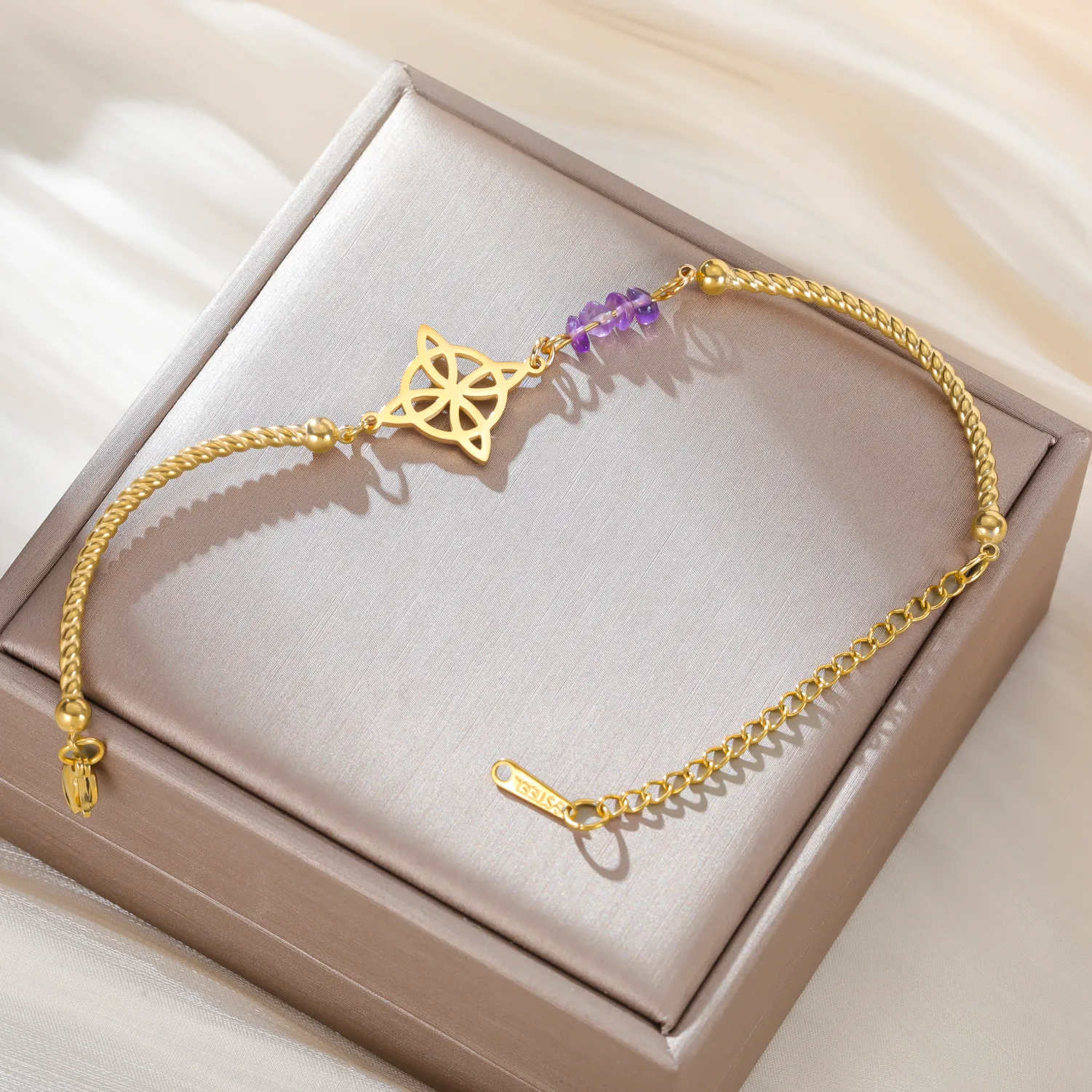Authentic Unift Witch Knot Handchain with Purple Crystal Stainless Steel Bracelet for Women Fashion Witch‘s Knot Charm Bracelet Party Gift