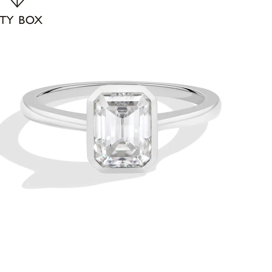 Authentic Mintybox Casual Emerald Cut 2.0Ct Moissanite Ring S925 Sterling Silver Promise Jewelry