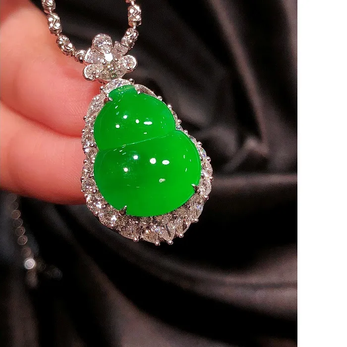 Authentic The Verdant Gourd A Burmese Imperial Jadeite Talisman Of Abundance And Vitality