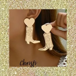 Authentic Golden Frontier Heart Dangle Earrings
