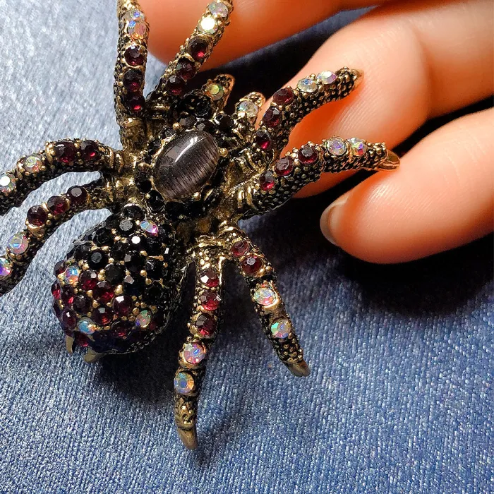 Authentic The Weaver Of Fates Geometric Crystal Spider Talisman