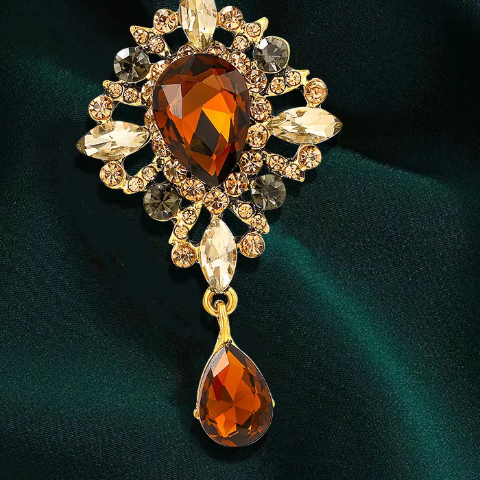 Authentic Unique Design Pendant Crystal Brooch Gorgeous Banquet Jewelry Brooch Clothing Accessories Delicate Sparkling