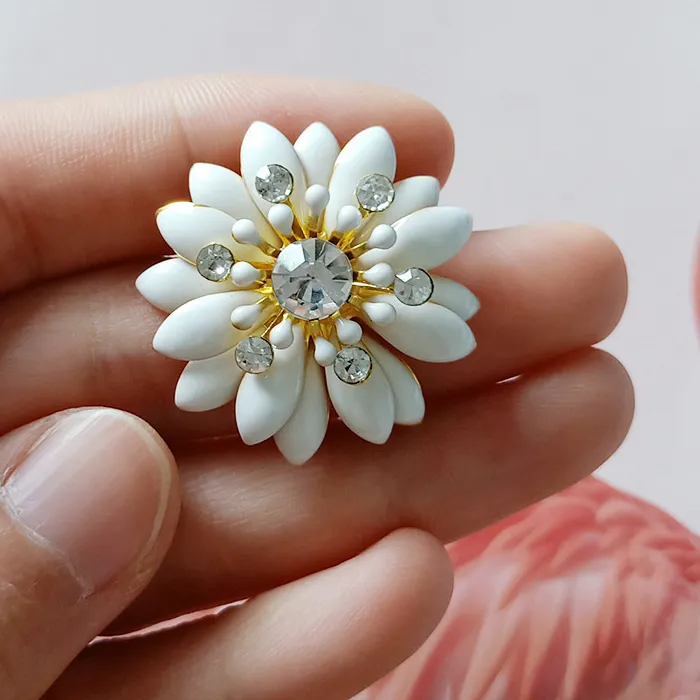 Authentic 30pcs 30mm Gold color Alloy Material Enamel Crystal Flower Charm flower pendant For Head DIY Wedding Handmade Jewelry Making