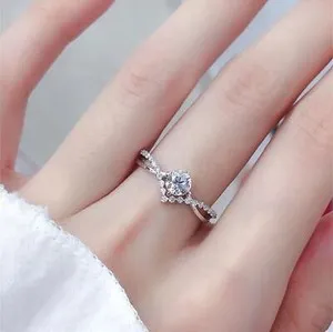Authentic The Sovereign Crown Of Light Solitaire Ring