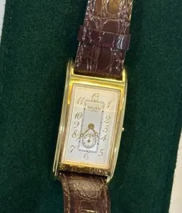 Authentic The Golden Curvex Chronos: A Vessel of Timeless Resonance