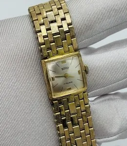 Authentic Vintage ROXY 17 Rubis 20 Micron Gold Plated Hand Winding Women's Watch