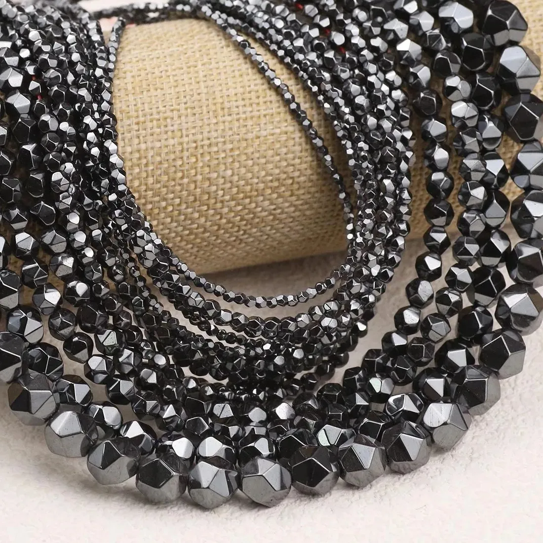 Authentic Faceted Round Natural Stone Beads Black Hematite Loose Spacer Beads for Jewelry Making Bracelet DIY 2 3 4 6 8 10mm Accessories