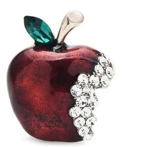 Authentic Stunning vintage look gold plated red apple designer brooch broach pin jjj54