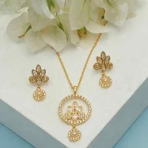 Authentic Gold Plated Rich Yellow  Pendant Set