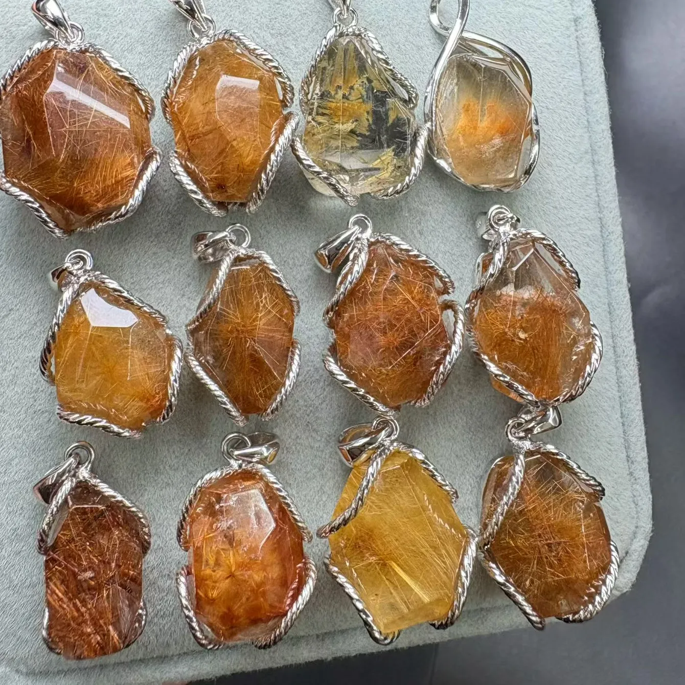Authentic 1Pc Fengbaowu Natural Gold Rutilated Quartz Pendant 925 Sterling Silver Irregular Shape Reiki Healing Stone Jewelry Gift