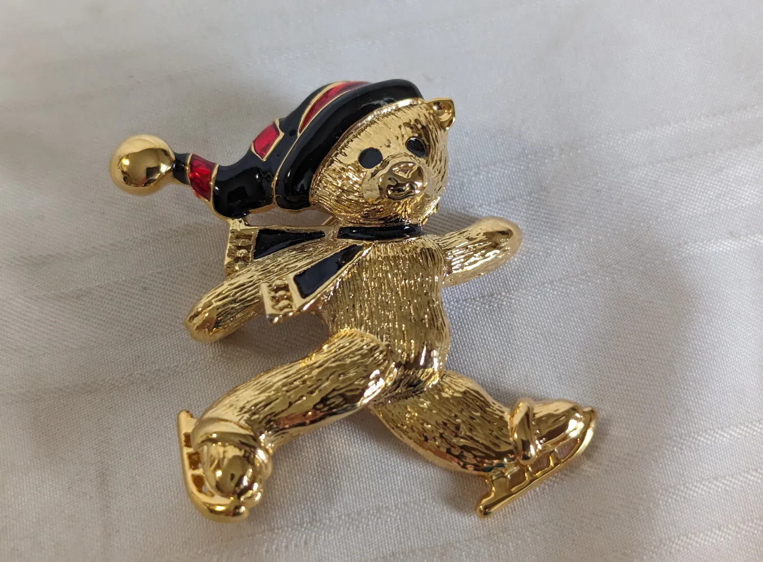 Authentic Golden Ice‑Skating Bear Talisman – 2‑inch Enchanted Brooch