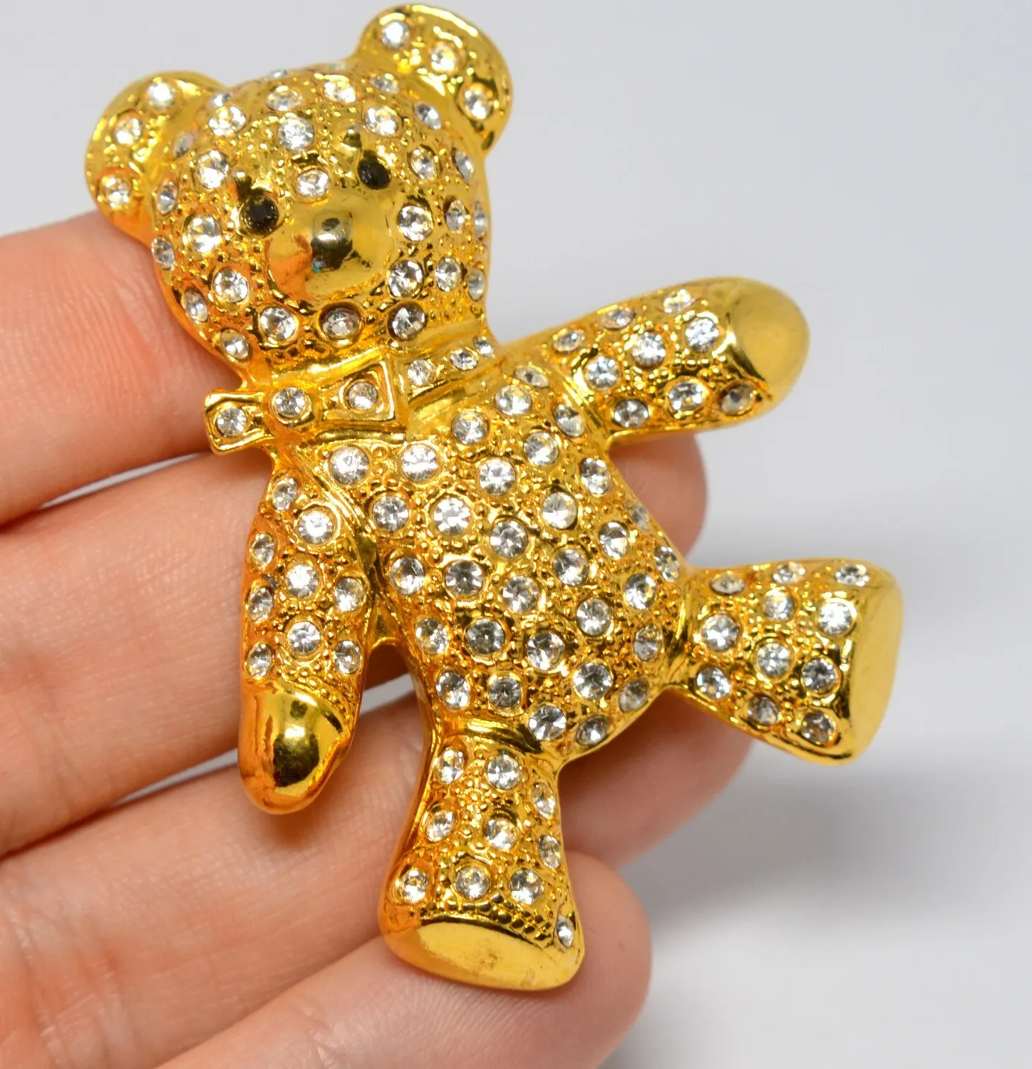 Authentic HUGE LARGE 24K GOLD PLATED ANIMAL PLUSH BEAR BROOCH WITH CRYSTALS