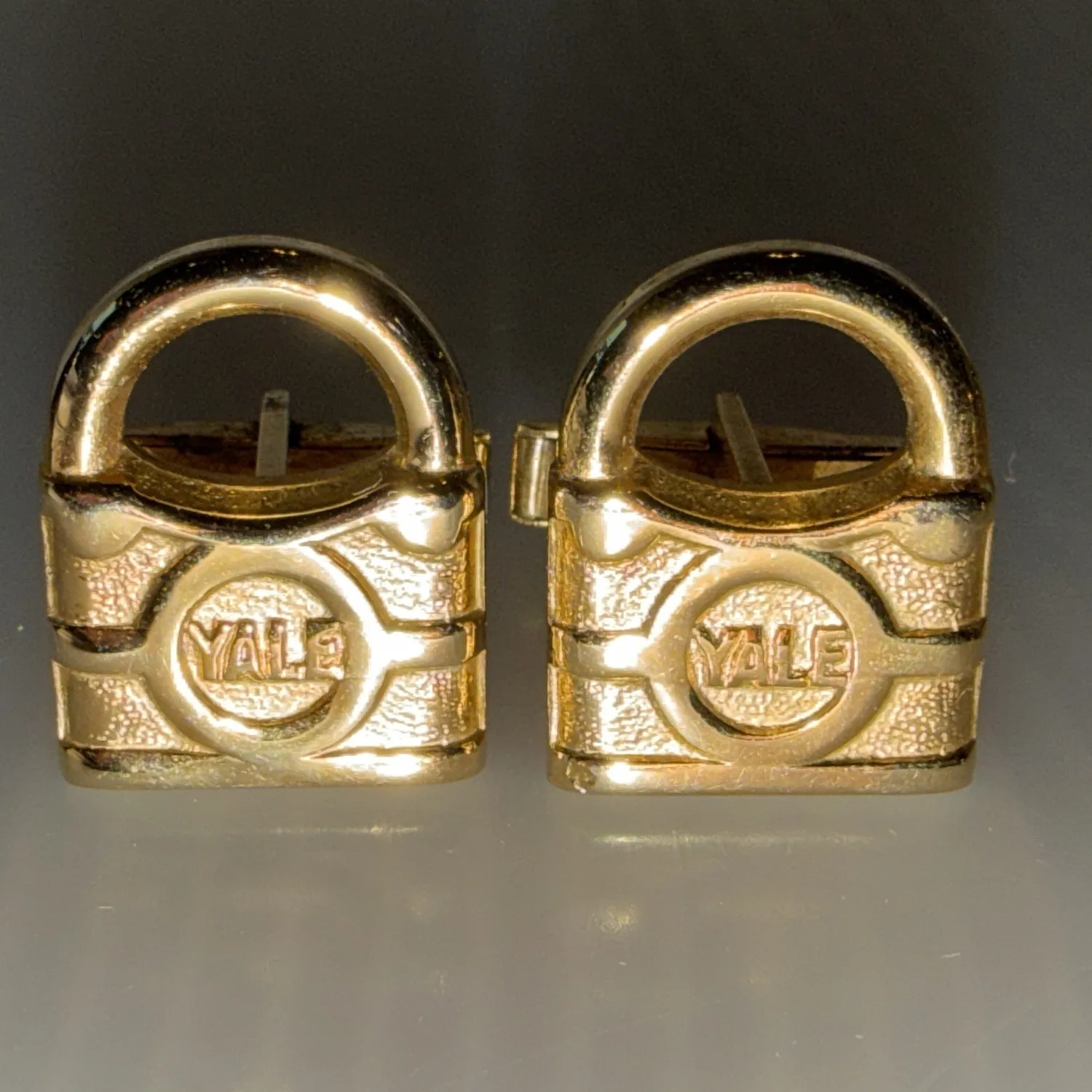 Authentic Vintage YALE Logo Padlock Design Gold Plated Cufflinks EUC