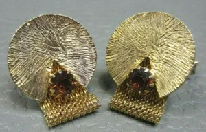 Authentic Vintage Amber Colored Stone Glass Wrap Around Yellow Gold Plated Cuff Links 
