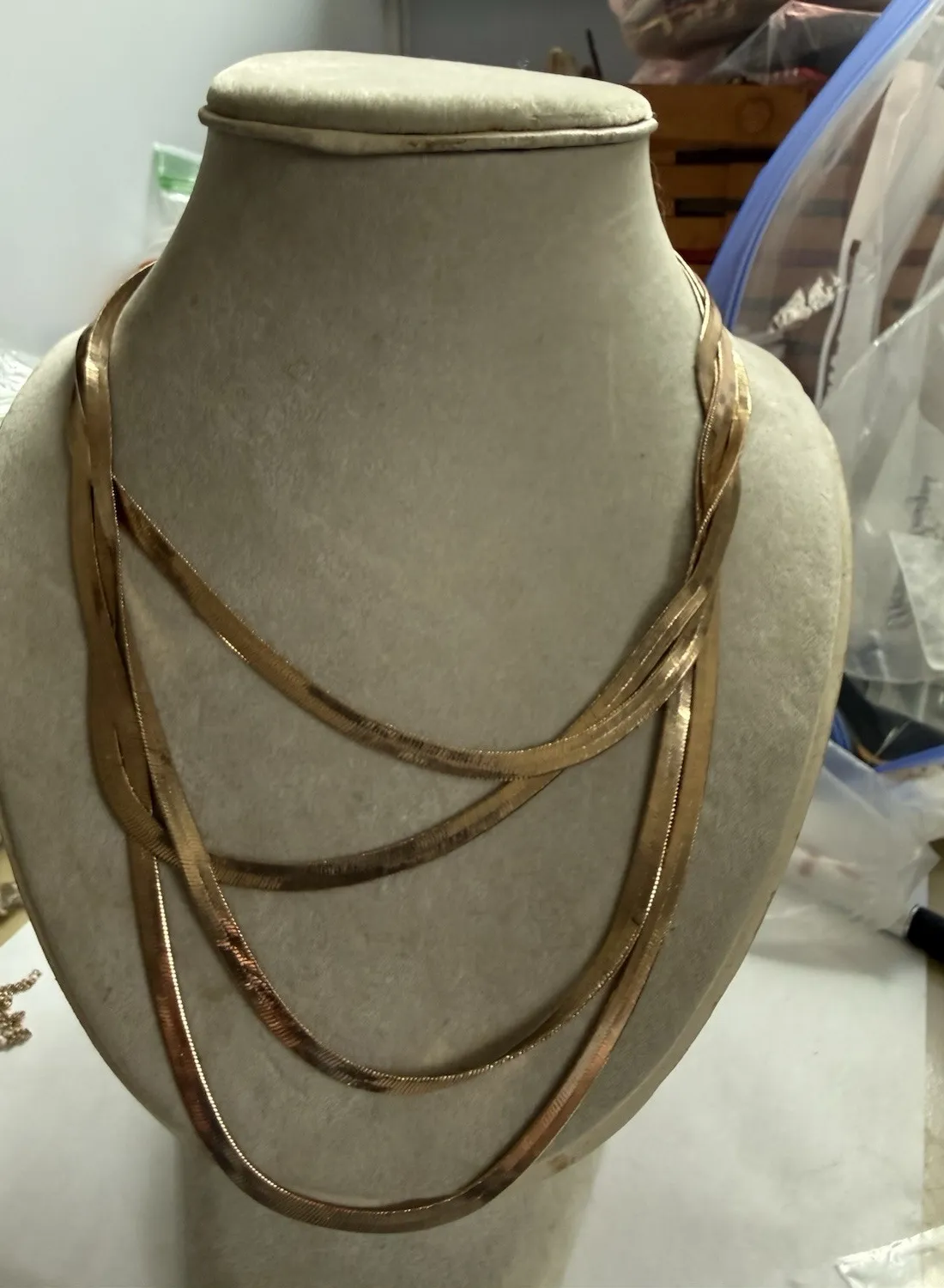 Authentic VTG 1980’s 18-22” GOLD PLATED HERRINGBONE 4 Strand NECKLACE-COSTUME JEWELRY