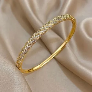 Authentic Luxury Twisted Zircon Cuff Bracelet Gold Plated Stacked Bangle for Women