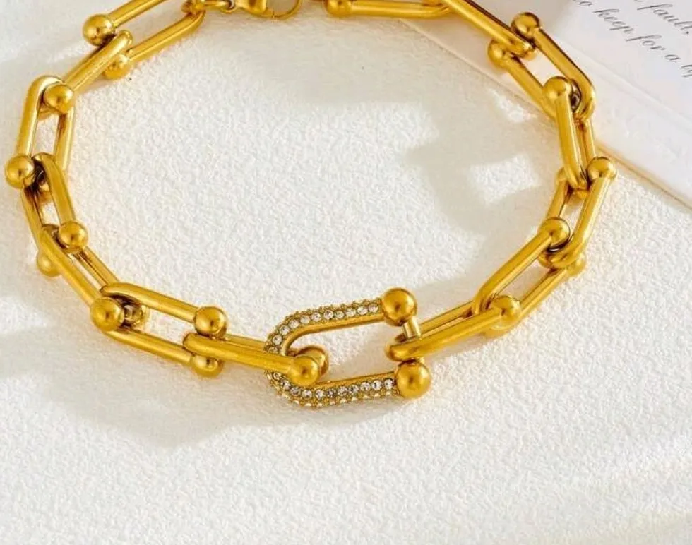 Authentic Celestial Links: The Dual-Arc Gold Radiance Set