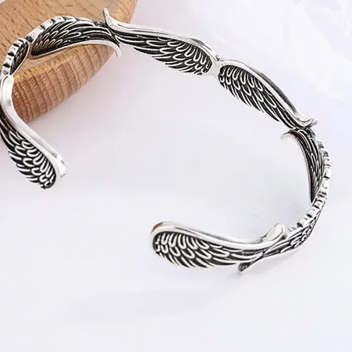 Authentic Trendy Angel Wings Bracelet for Women Fashion Delicate Charm Bangle Gold Silver Color Adjustable Gift