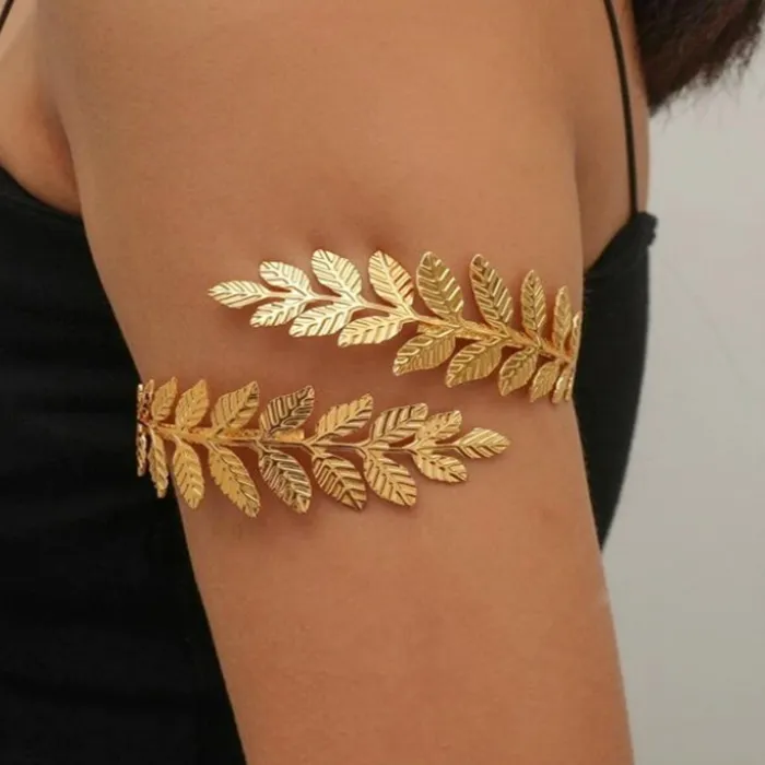 Authentic Women's Open Cuff Gold Color Leaf Bangles European Charming Exaggerated Charm Bracelets for Ladies Beach Vacation Hand Jewelry