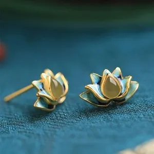Authentic Lotus Blossom Radiance – Gold-Plated Enchanted Earrings