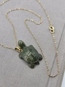 Authentic Gold Dainty Chain Jade Turtle KREMENTZ Necklace Pendant Gold Plated 18"