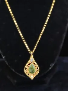 Authentic Vintage Gold-Plated JADE-ish look POINTED TEARDROP Pendant Necklace 22" - p1139