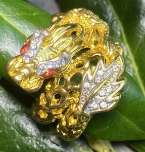 Authentic Vintage Dragon Ring Estate Jewelry Pre-Owned Size 5.75 Unusual Wrap Gold Plated
