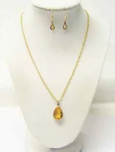 Authentic Gold Plated Framed Gold Faceted Glass Tear Drop Necklace & Earrings Set