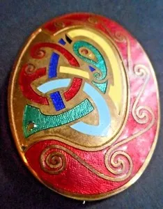 Authentic Tara Ware Guilloche (Basse Taille) Enamel Gold Plated Irish Celtic Brooch