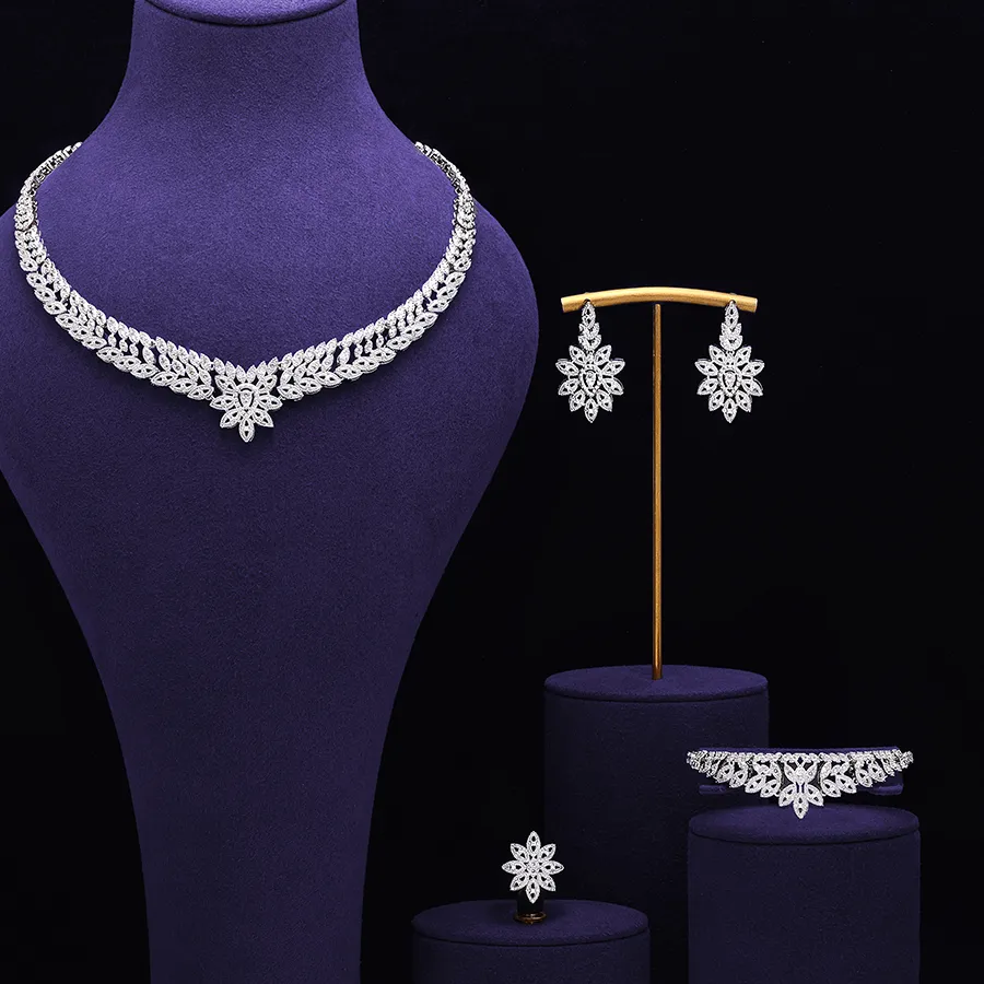 Authentic Trendy 4 Pieces Bride Zirconia Full Set Women Party Jewelry Dubai UAE Wedding Jewelry Set Accessoires