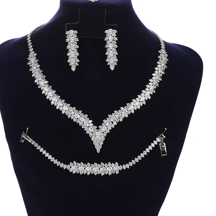 Authentic Jewelry Set HADIYANA Noble Ladies Bridal Wedding Necklace Bracelet Ring Earrings High Quality Zirconia Zirconia BN7947 Schmuck