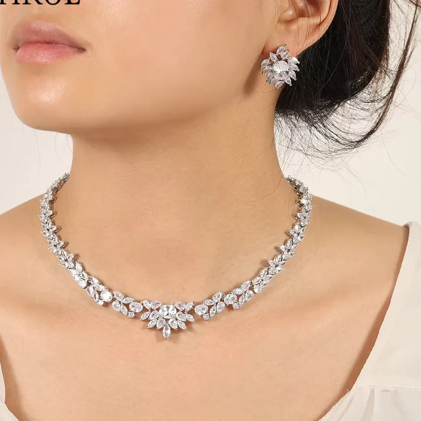 Authentic ZAKOL Luxury White Water Drop Cluster Zirconia Jewelry Sets For Women Shinny Earrings Necklace Set Bridal Wedding Drees Gift