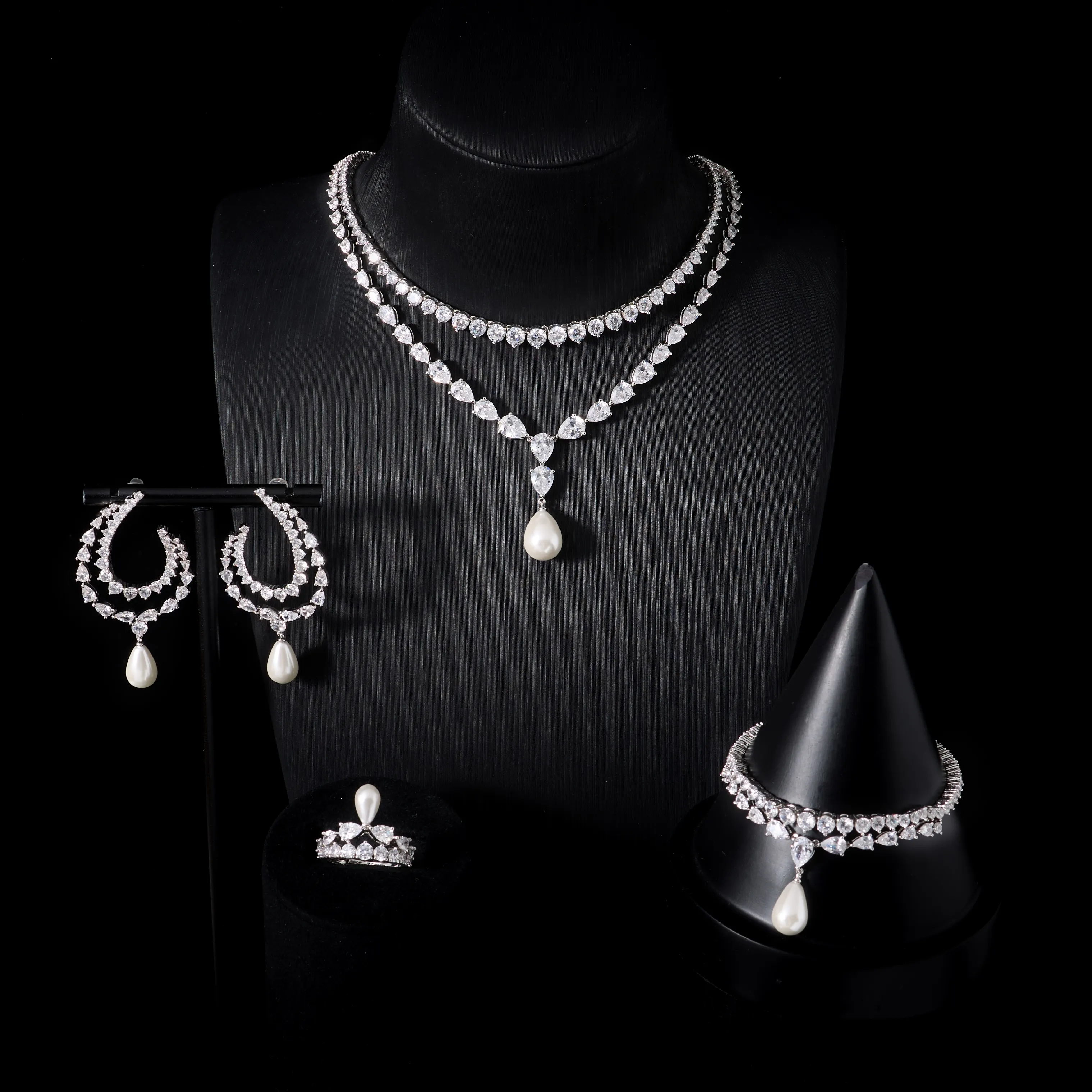 Authentic The Celestial Radiance Pearl Ensemble